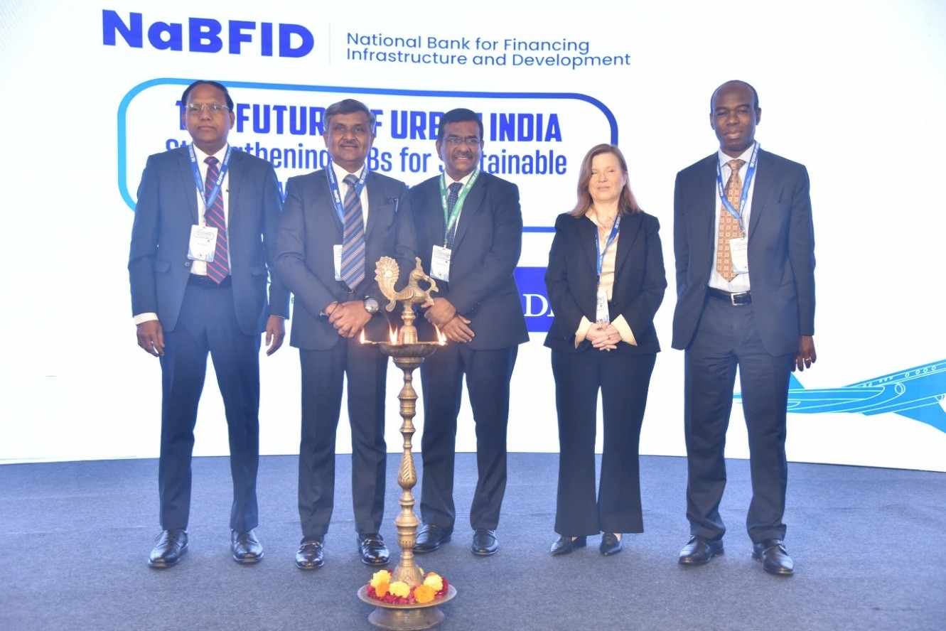 (L-R) Shri. M. Nagaraju, IAS, Secretary, DFS, Shri. Srinivas Katikithala, IAS, Secretary, MoHUA, Shri. Rajkiran Rai G, MD, NaBFID, Ms. Christine Engstrom, Senior Director, ADB and Mr. Auguste Tano Kouame, Country Director for India, World Bank Inaugurating NaBFID’s workshop on ‘The Future of Urban India: Strengthening ULBs for Sustainable Growth and Development’